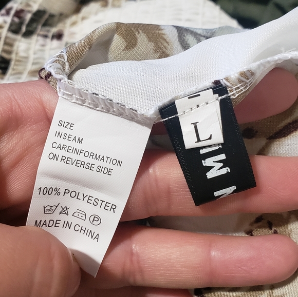 Romper, Floral - Picture 8 of 8